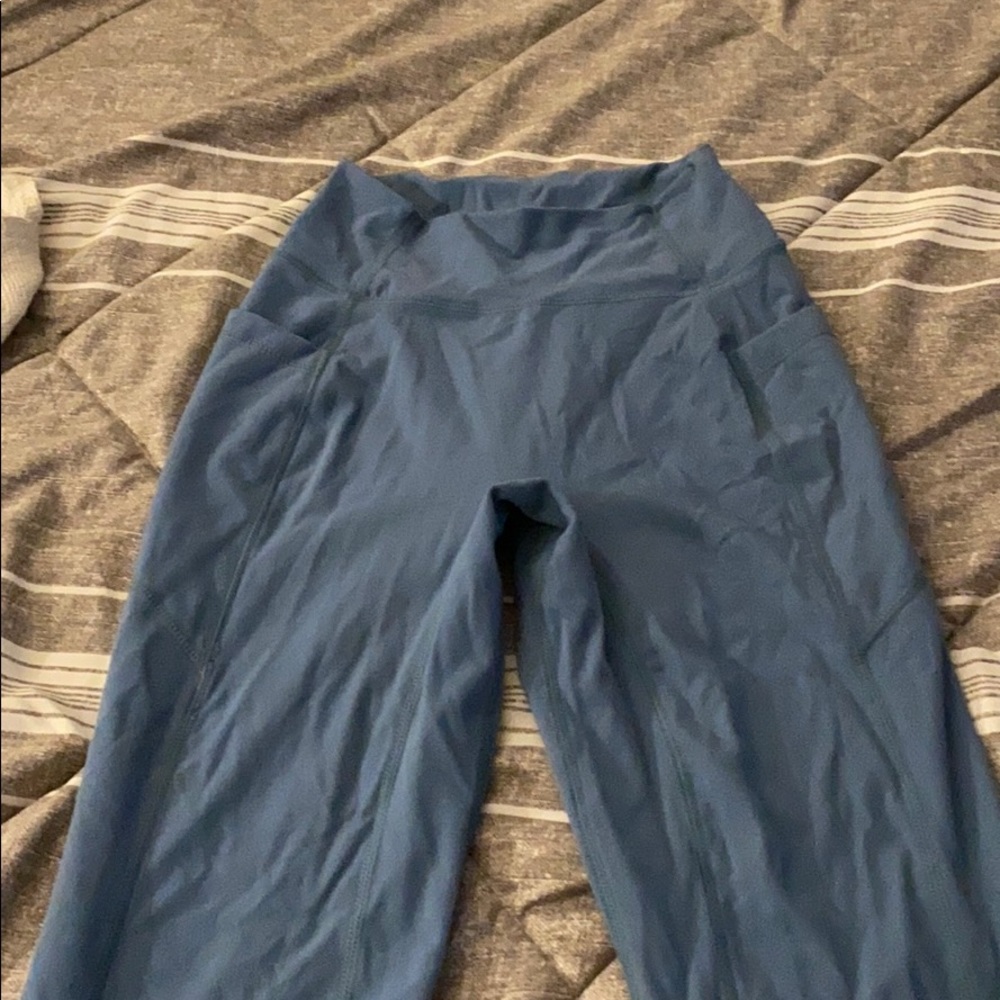 Light blue leggings only worn once